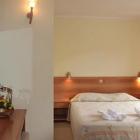 Glazne ホテル バンスコ