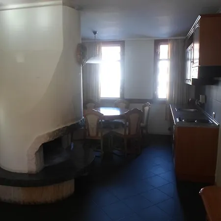 Glazne Hotel